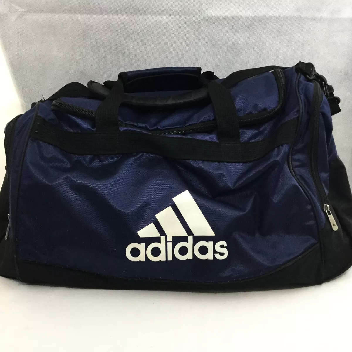 Adidas Duffel Gym Bag Fresh PAK Black Nylon Sports Bag Carry On