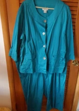 Woman's size 24/26 blue jacket and capri pants set from Bridgewater studio
