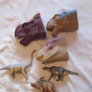 disney dinosaur hand puppet