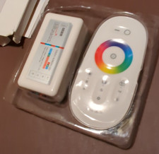 LED RGB / RGBW Controller 2.4G Wireless DC12-24V Touch RF Remote Control F strip