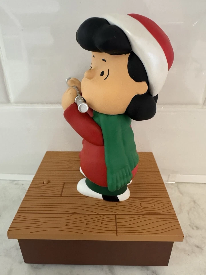 Hallmark Lucy PEANUTS Wireless Band 2011  Tested - Image 4 of 4