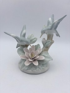 Vintage 1987 Royal Carlton Porcelain Pink Flower w/Hummingbirds Arnart Figurine