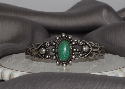 Maisel s Sterling Silver Green Turquoise Cuff Bracelet 18.3G / 5.75in