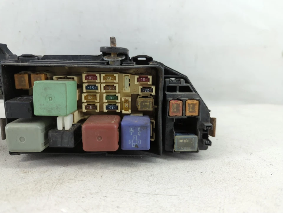 1999-2003 Toyota Solara Fusebox Fuse Box Relay Module LKH7F - Image 4 of 4