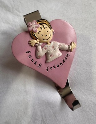 VINTAGE 90s OVER DOOR HOOK HANGER FUNKY FRIENDS GROOVY CHIC BANG ON THE DOOR