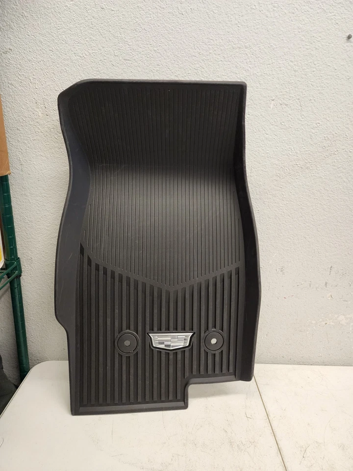 OEM 2021-2025 Cadillac CT4 Front & Rear All Weather Floor Liners Black 84841838 - Image 2 of 4
