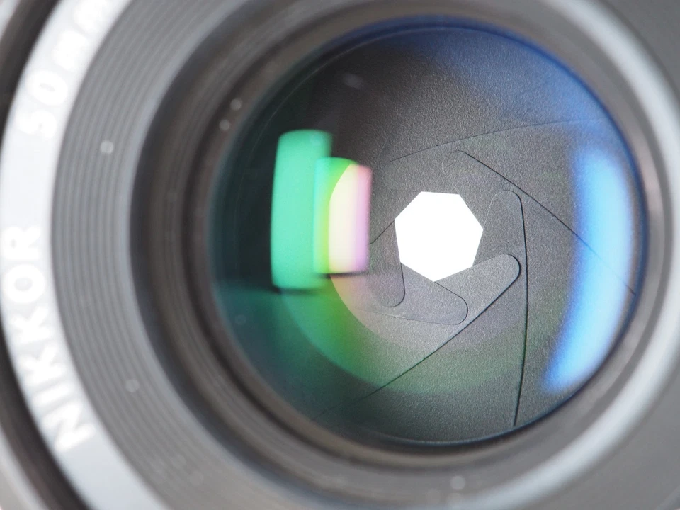 Nikon Nikkor 50mm f/1.8 Ai-S AIS MF Lens Pancake From JAPAN #J133 - Image 3 of 4