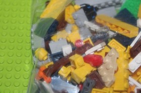 LEGO (31035) Creator 3 in 1, Beach Hut, Used, 100% Complete W/Manuals, No Box