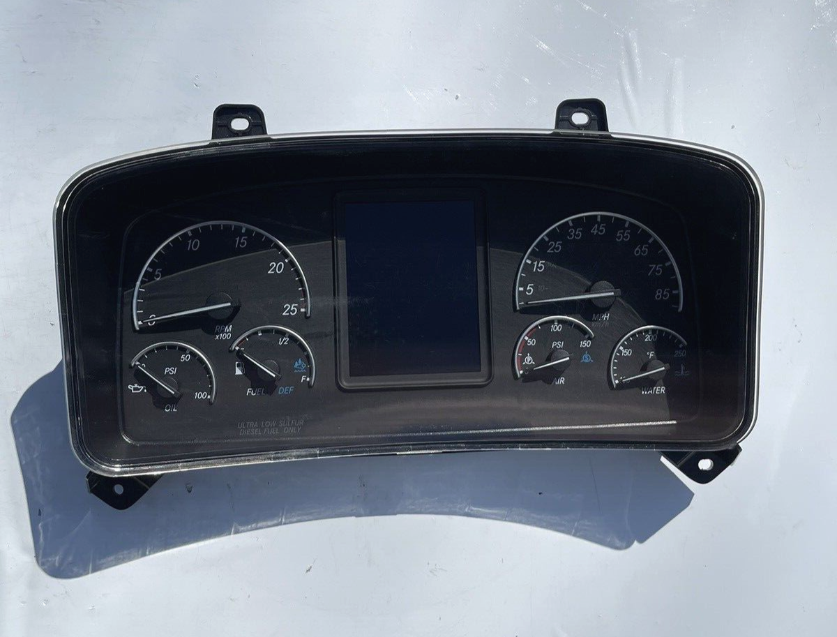 Genuine 2020 Freightliner Cascadia Gauge Cluster Odometer OEM eBay