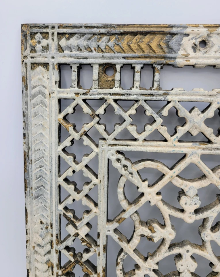 Rejilla/cubierta antigua Art Deco de 11,125" X 9,625" de latón macizo de pared Foto 2 de 4