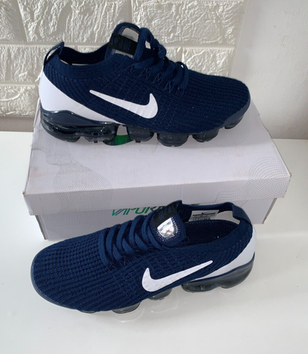 Air VaporMax Flyknit 3 in navy , white colour . size 9 UK/ 44 EUR / 10 US - Picture 6 of 15