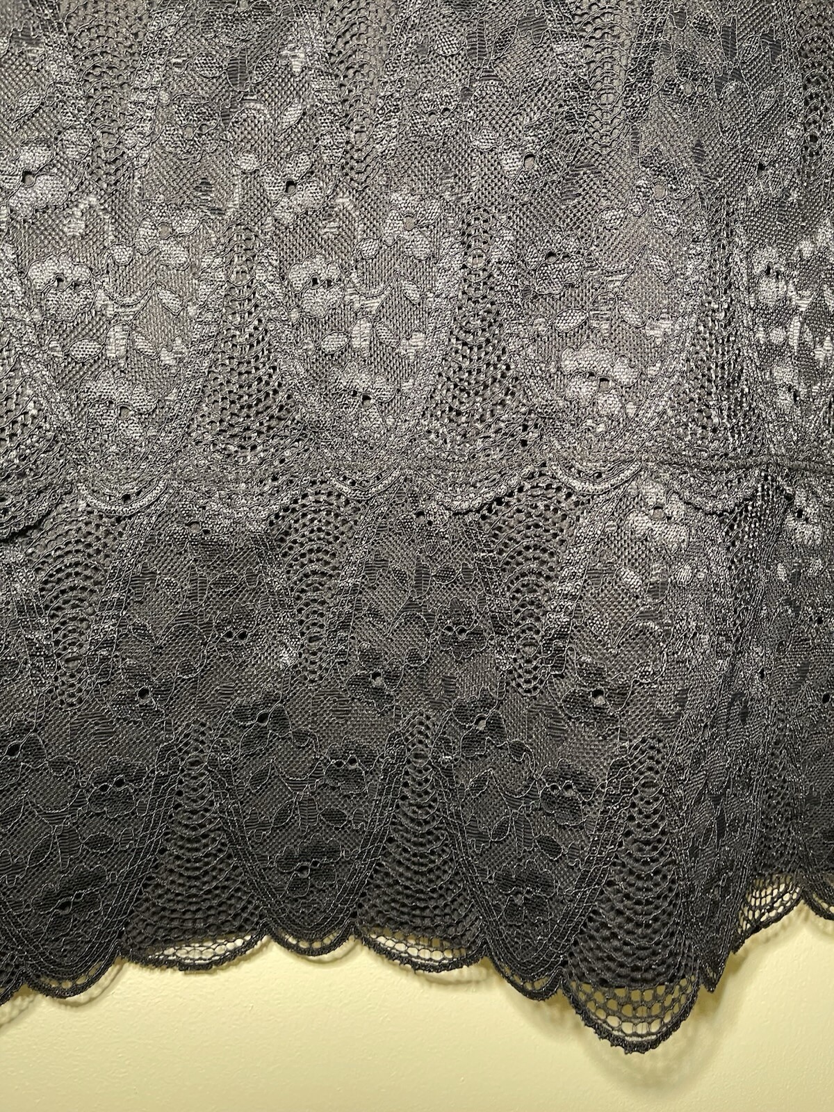 Picture 3 of 6