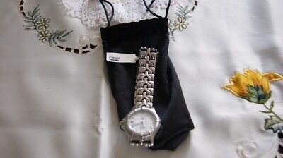 NEUE ESQ Swiss Herren Armband-UHR, Silber Edelstahl.