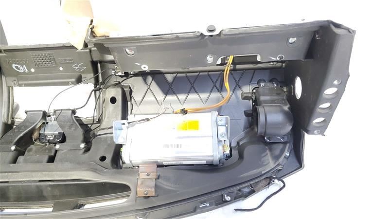 Maserati Quattroporte 2007-2007 Dashboard panel Black
