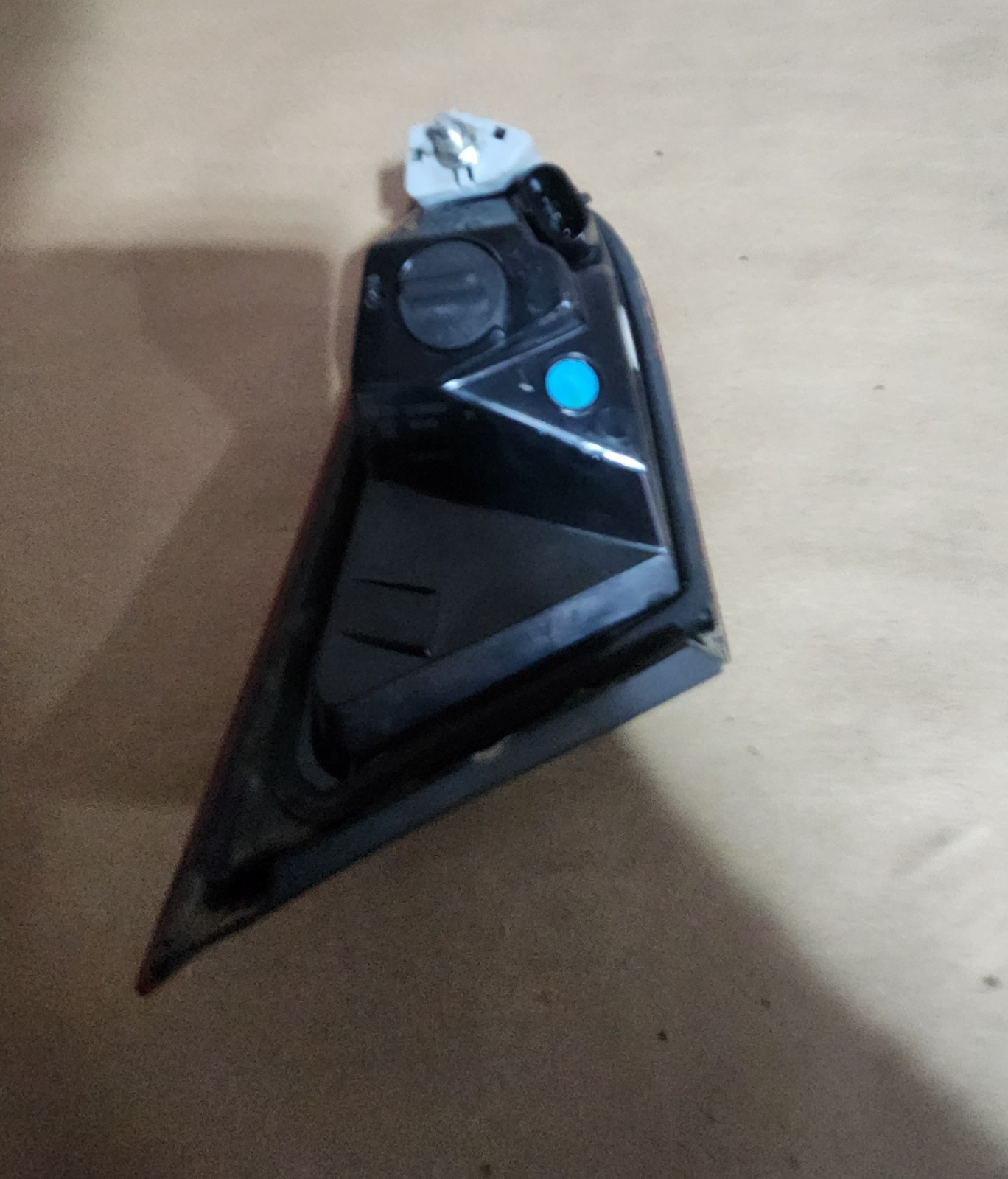 2013-2019 Maserati Ghibli  Right Inner Taillight OEM 06700046630
