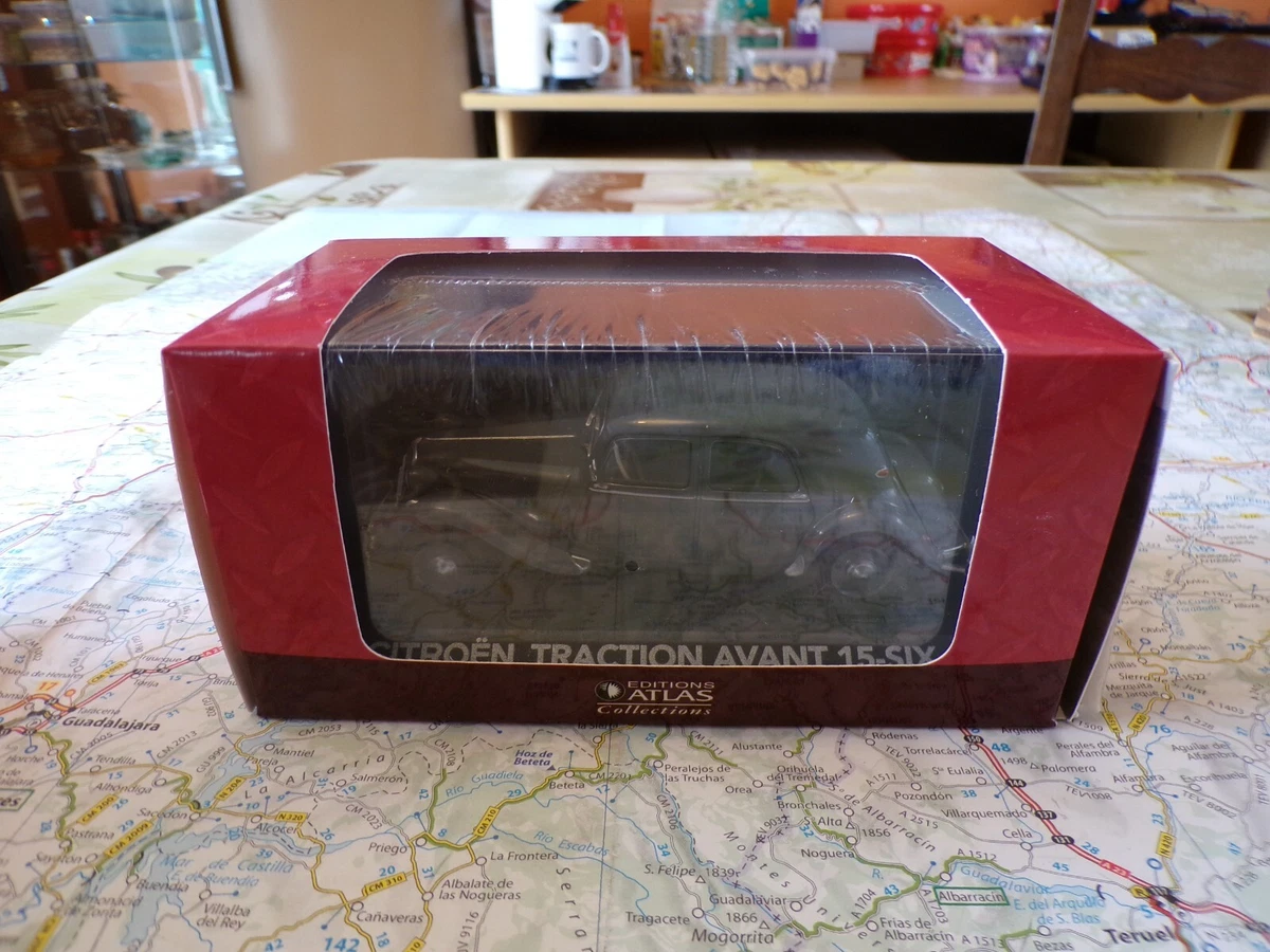 Collection Atlas 1/43 eme Voiture de mon Pere RENAULT FREGATE AMIRAL