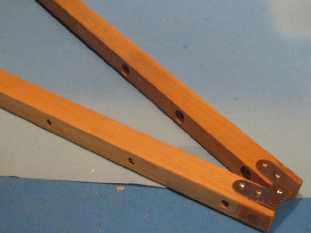 Melissa And Doug Easel Replacement Parts 2 PINE EASEL TOP HINGED LEG 1