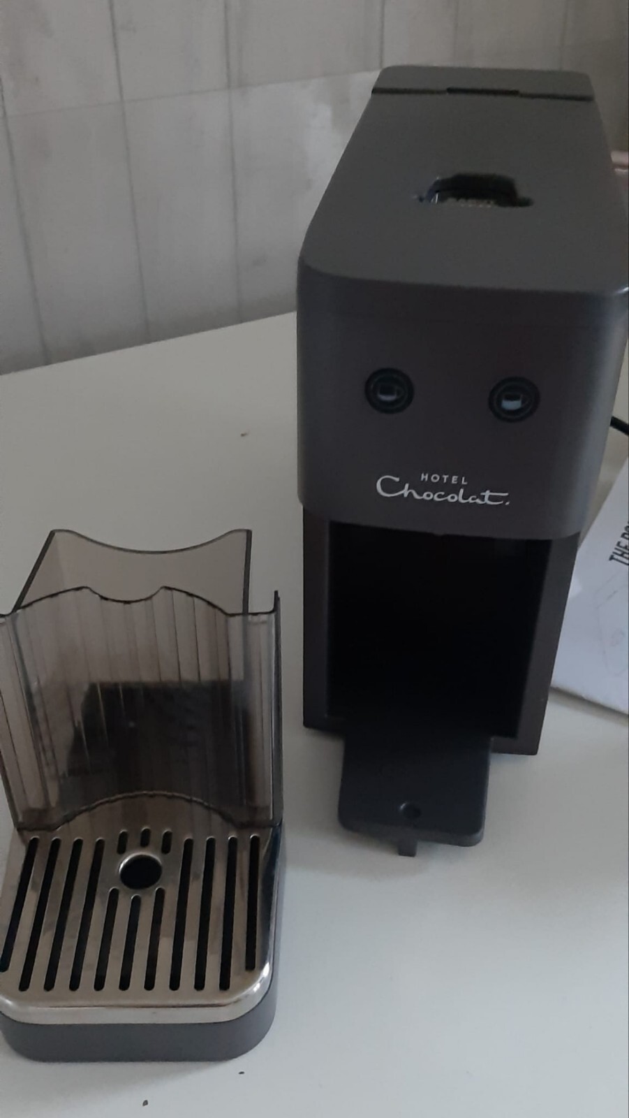 HOTEL CHOCOLAT PODSTER COFFEE MACHINE (Dualit) WITH BOX eBay