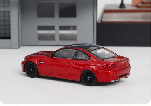 Feinmodell 1/64 Maßstab BMW M3 Coupé E92 rot Druckguss Auto Modellspielzeug Geschenk - Bild 5 von 7