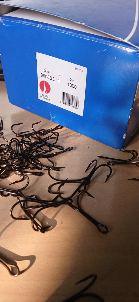STOCK NEUF : 100 Hameçons Doubles VMC 9908 N°1 - Pêche à Vif et Autres Leurres - Photo 4/4