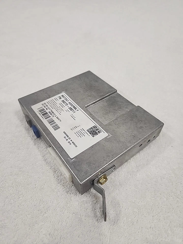 Sistema de módulo Mayday Toyota Sienna Safety Connect 2011-2017 fabricante de equipos originales 86070-08011 Foto 3 de 4