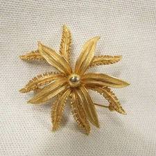 PIM Vintage Flower Pin Brooch Brushed Gold Matte Petals Fern Signed 2" diameter