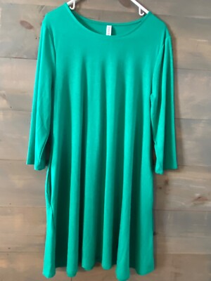 Zenana Premium Womans Dress  Size L  Pockets 3/4 Sleeves Green Easy Flow Dress
