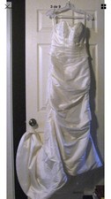 Wedding dress, Ivory, marmeid cut, size M, So Cute, Excellent Condition