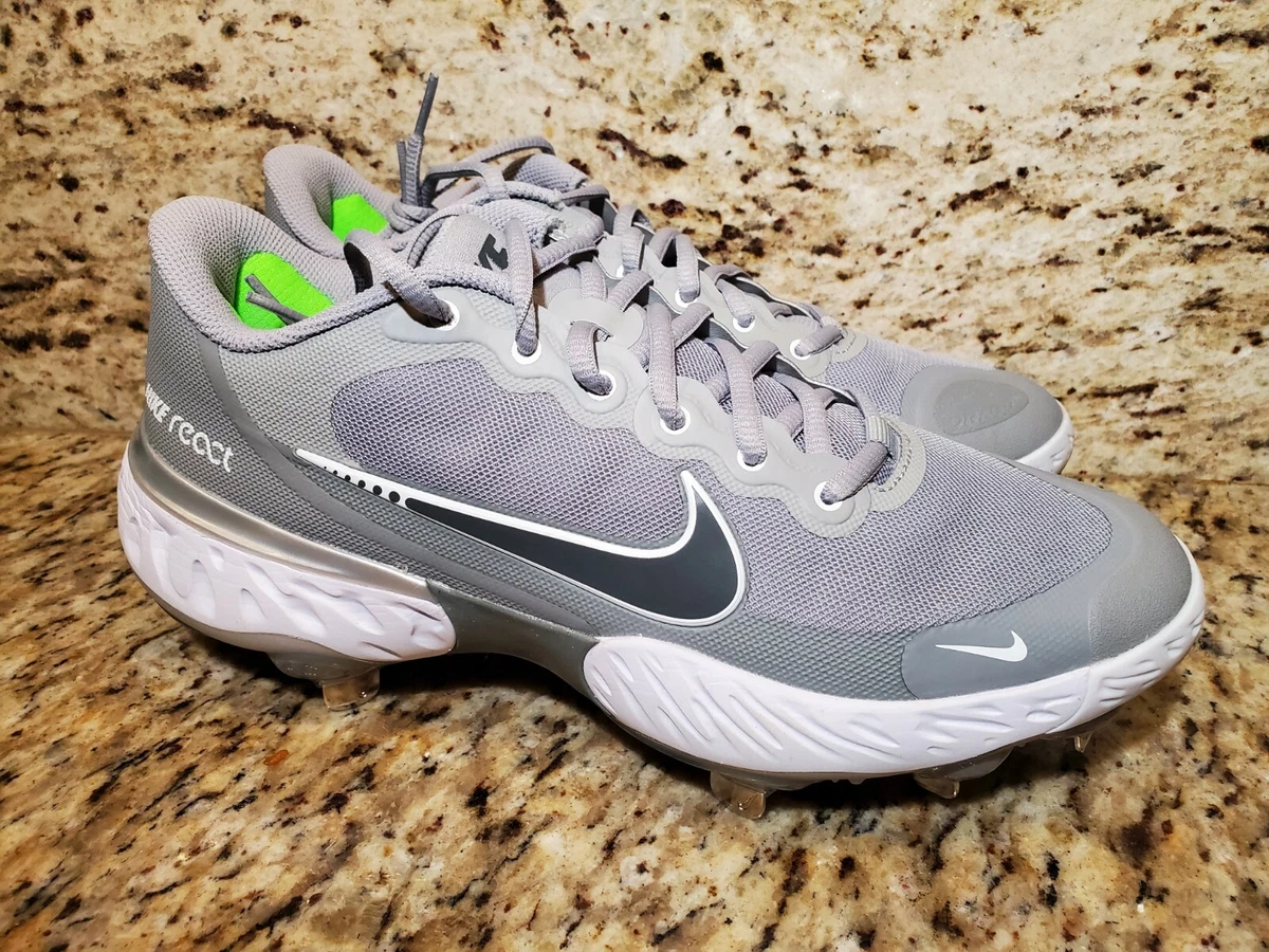 Nike clearance alpha spikes