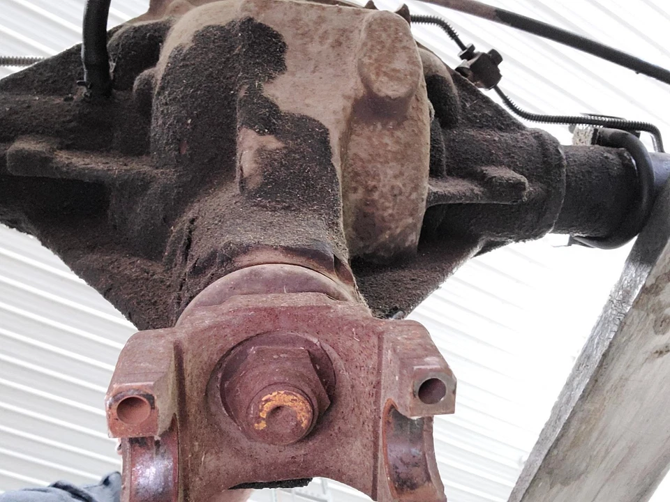 1995-1997 CHEVROLET BLAZER REAR AXLE; 3.08 RATIO, 7 5/8 RING GEAR, ABS, DRUM - Image 4 of 4