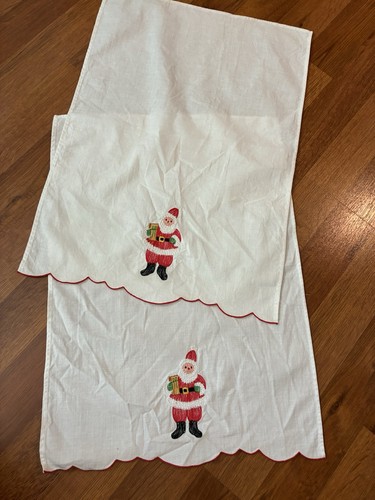 2 Santa Embroidered Guest Cotton Hand Towels - Picture 2 of 5