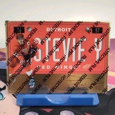 Steve Yzerman Cards, Rookie Cards and Autograph Memorabilia Guide 9