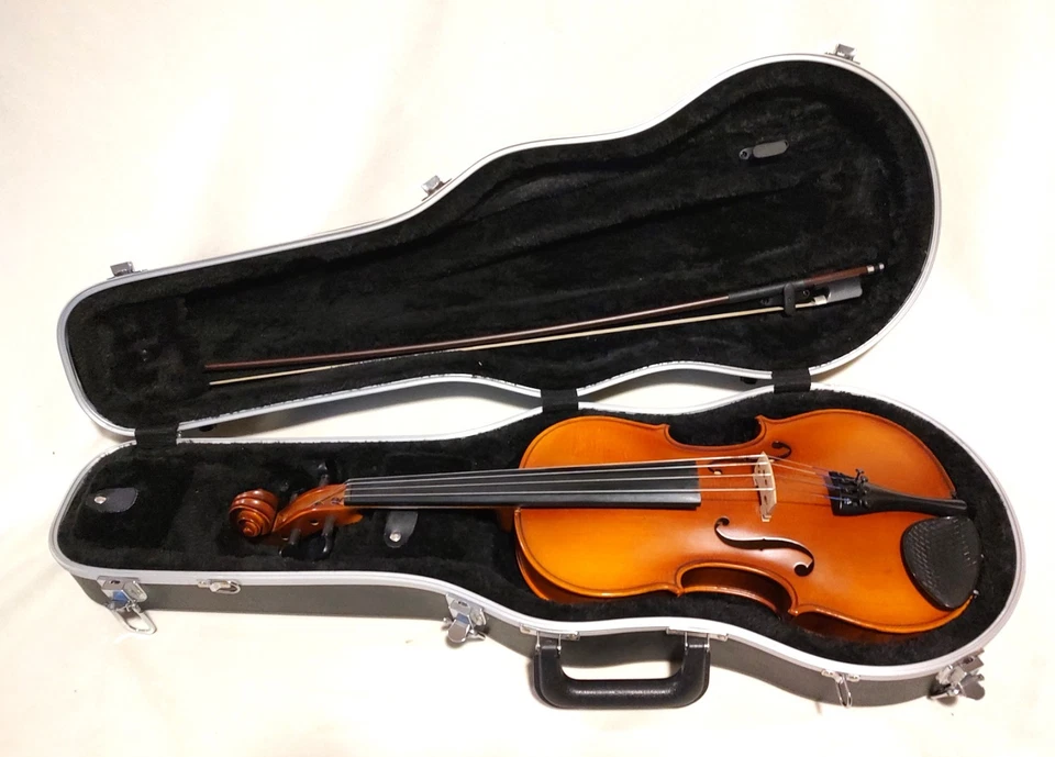 Knilling Bucharest Viola, 15 Inches 3105 FF, Hand-Carved Carpathian Tone Woods - Image 4 of 4