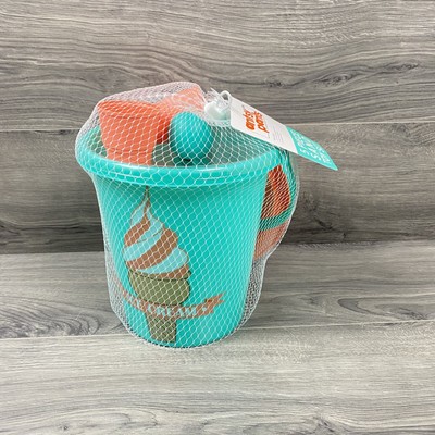 antsy pants sand bucket