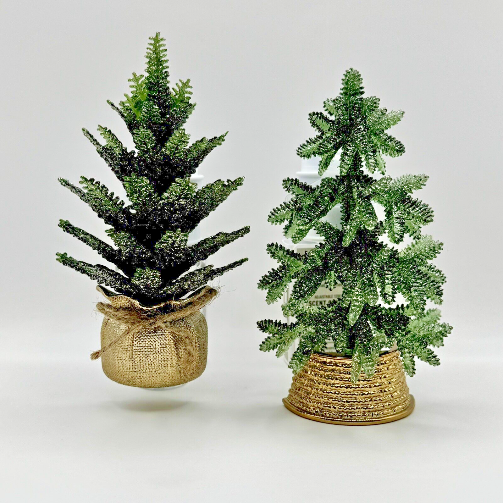 Set of 2 Bath & Body Works Christmas Tree Wallflower Air Fresheners-image