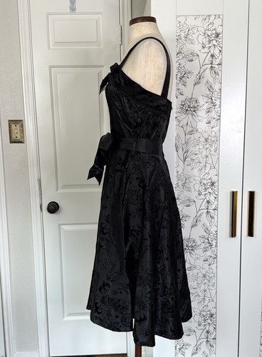 Vestido Midi Hell Bunny Pinup Terciopelo Monocromático Estampado Tatuaje Talla S Usado - Imagen 4 de 9