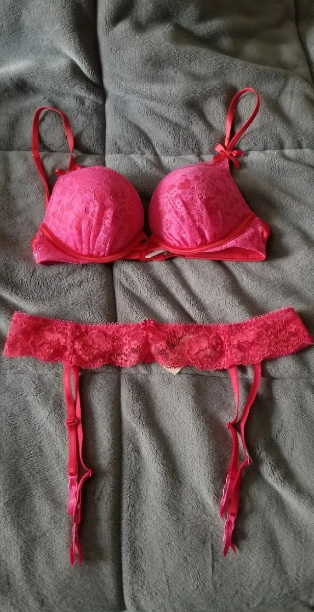 Victoria Secret Red And Pink Lace Bra 34AA w/ XS matching lace garter belt