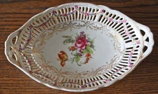 VINTAGE PORCELAIN OVAL NUT DISH RW BAVARIA - ABSOLUTE PERFECTION!!
