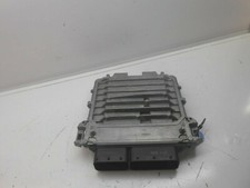 Mercedes C300  Engine Control Module OEM A2749001600 /  2749001600 SF0384