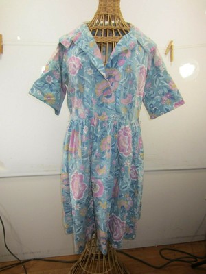 floral shirtwaist dress