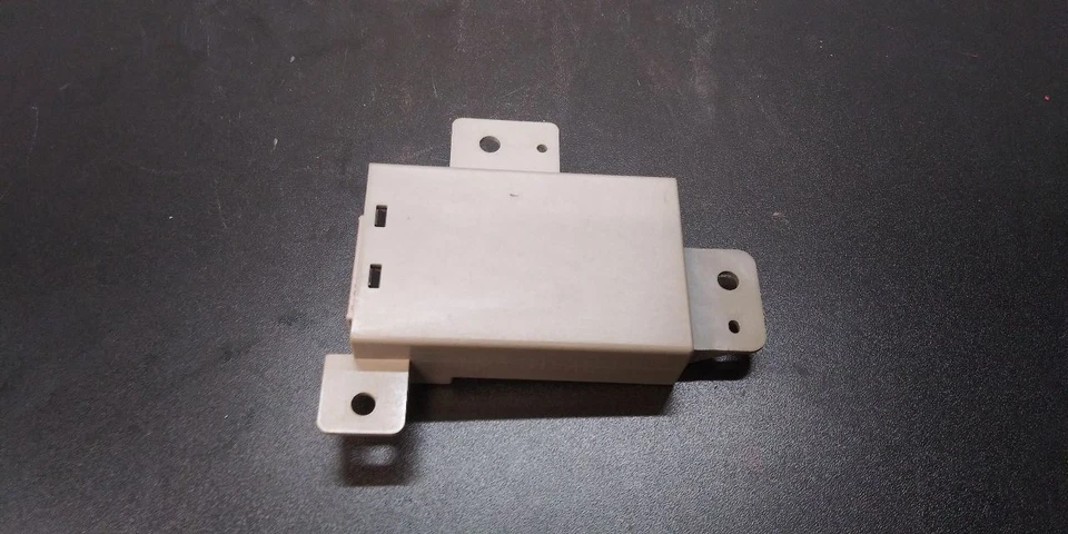 08 09 10 UNIDAD DE CONTROL DE ESPEJO RETROVISOR MEMORIA HONDA ODYSSEY OEM 38850-SHJ-A12 Foto 4 de 4