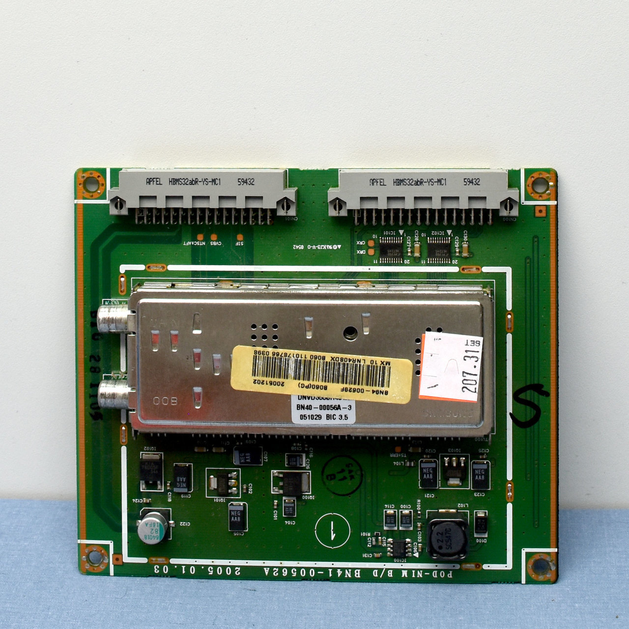 Picture 1 of 4