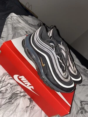 nike tn gold tick