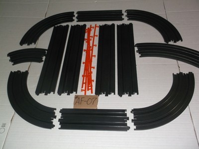 tomy slot car track