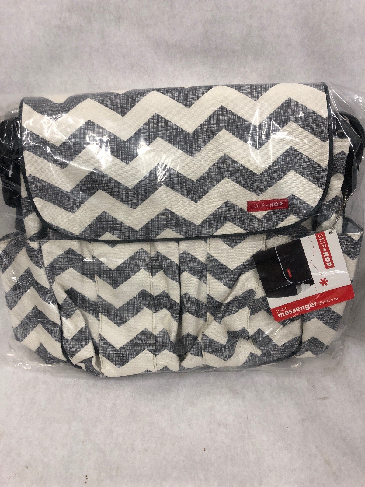 skip hop dash changing bag