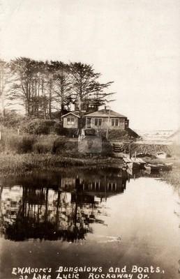 E.W. Moore's Bungalows & Boats Lake Lytle Rockaway OR 1930s RPPC Postcard COPY