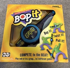 Original Bopit Electronic Talking Music Game Tiger 2004 In Original Box Free P&P