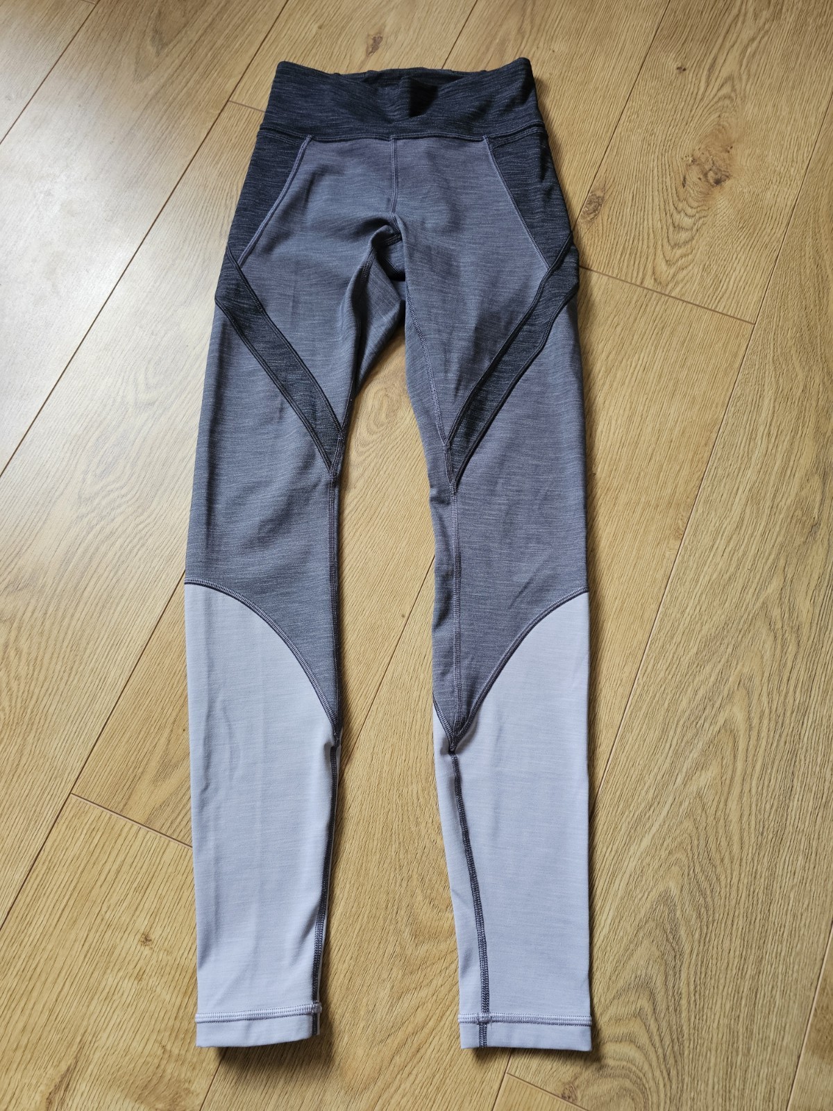 Lululemon Align High Rise Leggings Grey Heathered Panel Activewear US 4 UK 8 image 3