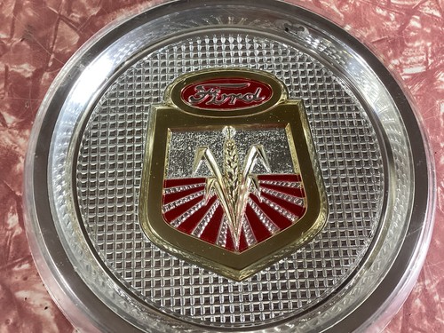 Emblema cappuccio OEM 311232 FORD 801 811 821 841 851 861 871 881 901 941 951 961 971 - Foto 3 di 10