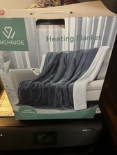 Heated Blanket With Electric Temperature Controls